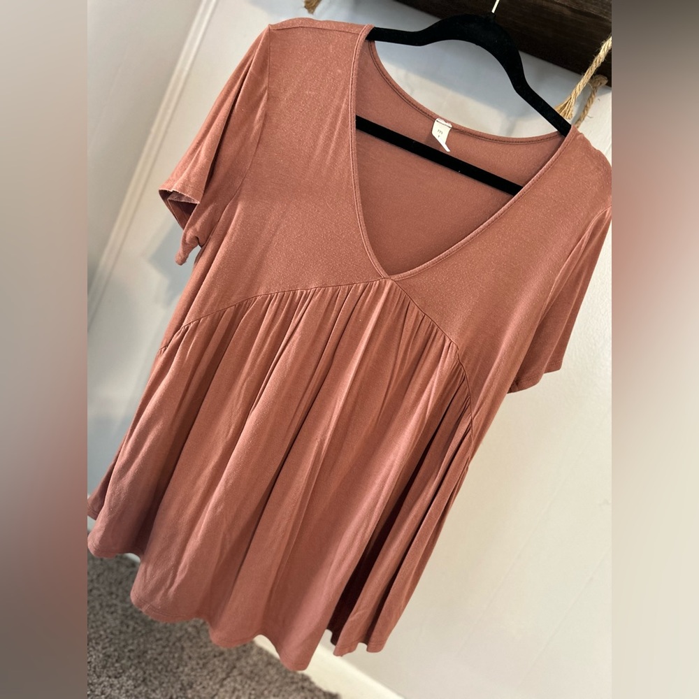 Pinkish nude blouse comfortable and flowy